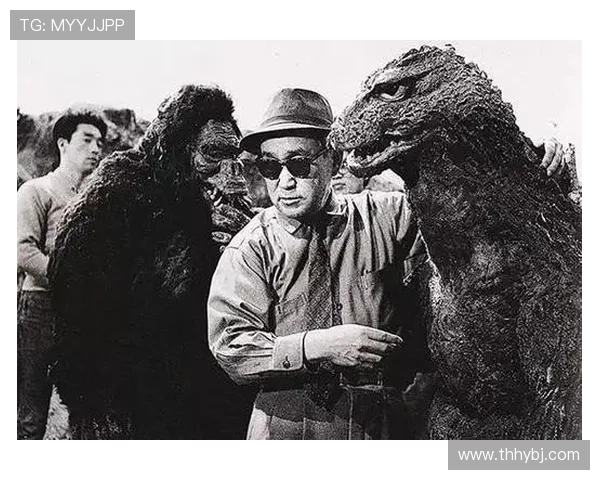 昭和的银幕巨匠：圆谷英二，点燃特摄宇宙的梦想家